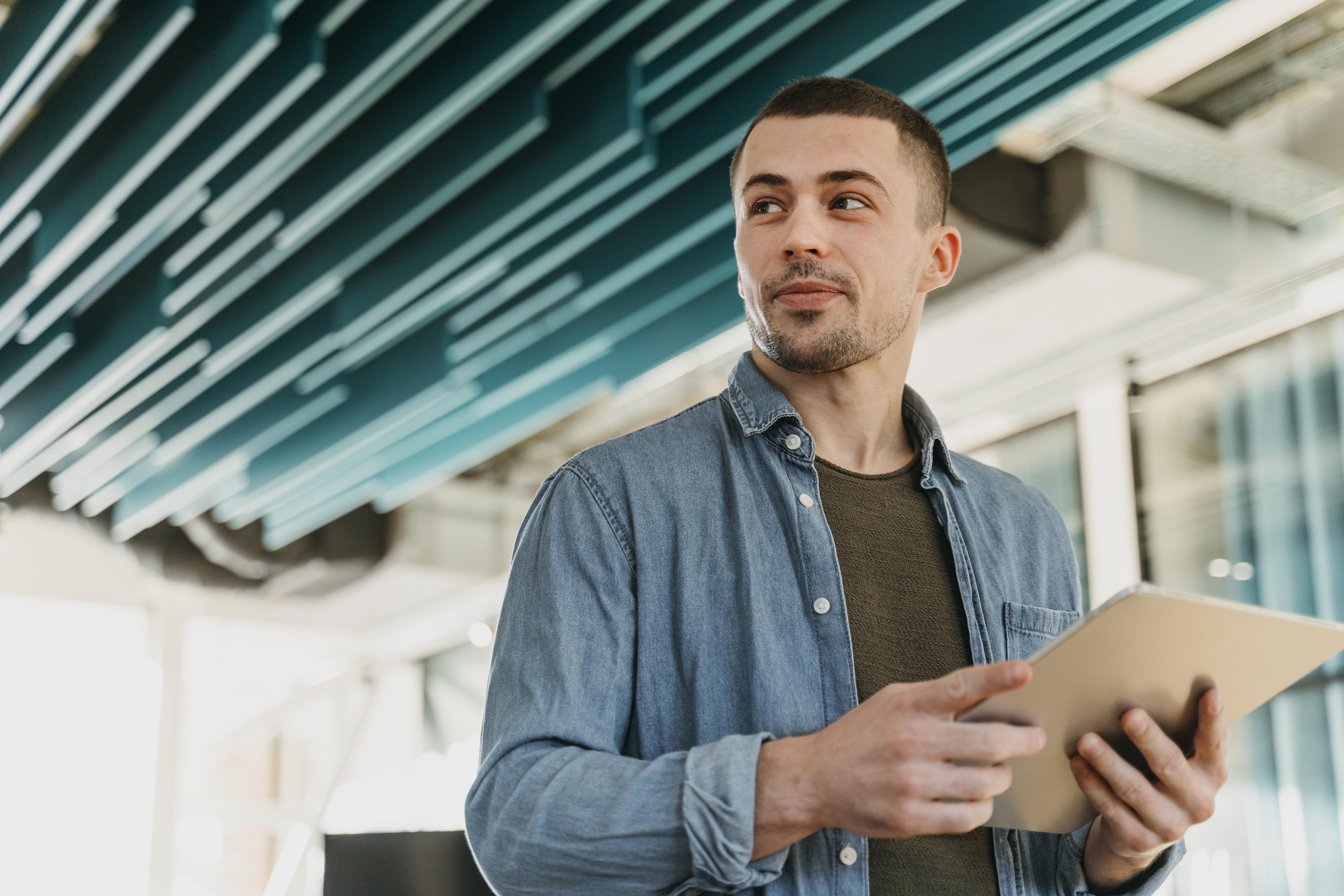 Building a Strong Career in the Netherlands: Taking Your Dutch Speaking Seriously