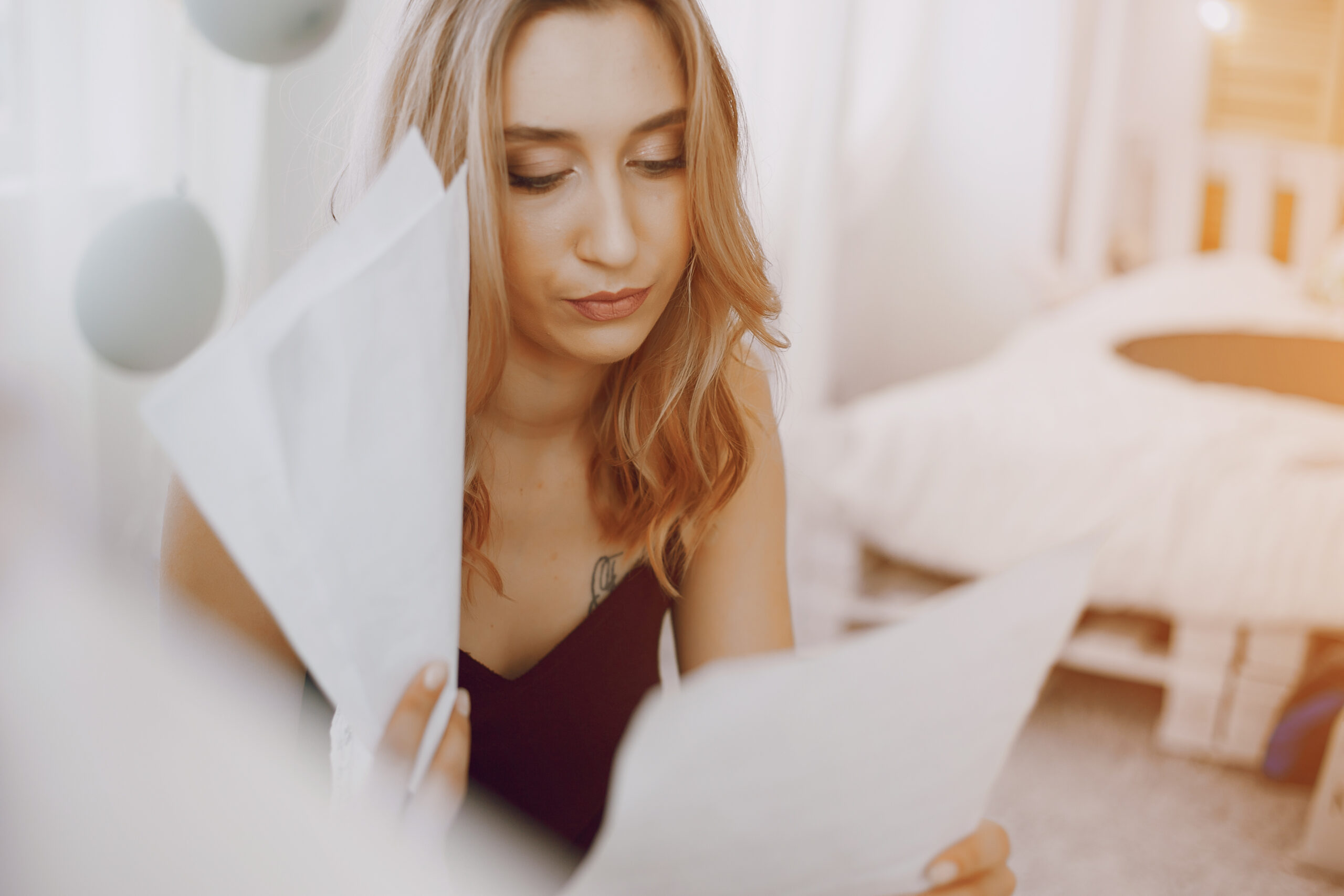 Why professionals can’t rely on free PDFs to learn Dutch